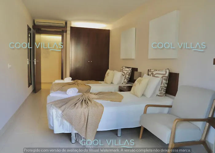 Serenity - Sea, Beach, Golf For 6 Guests * 알부페이라