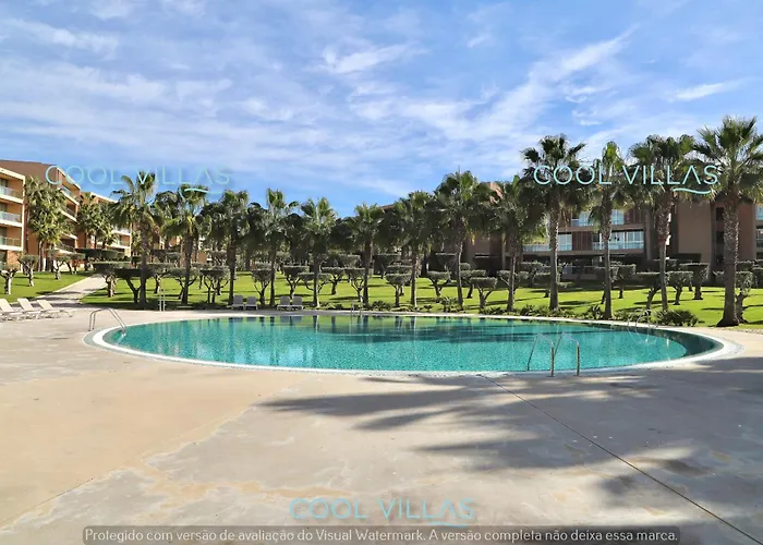 Serenity - Sea, Beach, Golf For 6 Guests 아파트 알부페이라