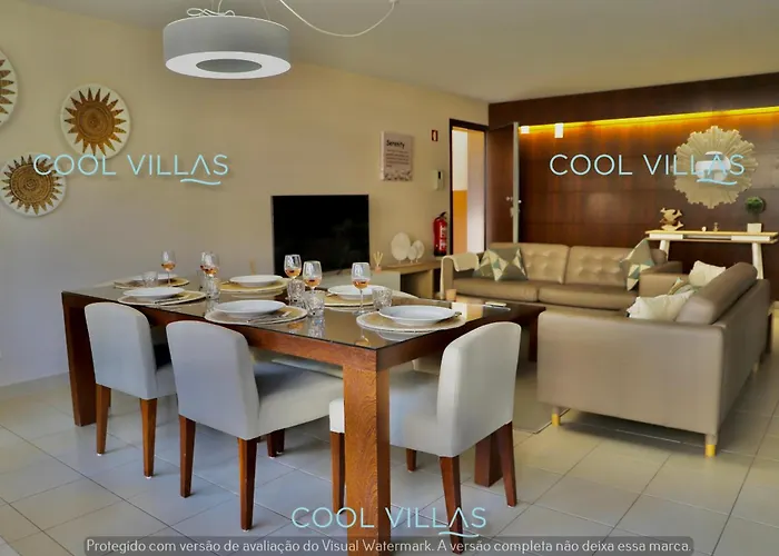 Serenity - Sea, Beach, Golf For 6 Guests 아파트 알부페이라