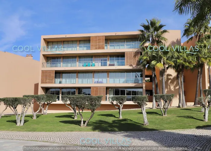 Serenity - Sea, Beach, Golf For 6 Guests * 알부페이라