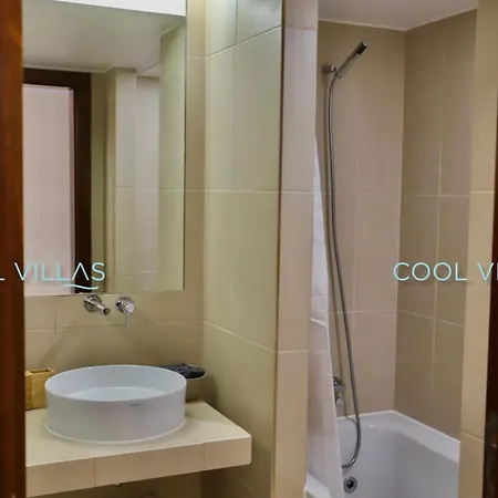 Appartement Serenity - Sea, Beach, Golf For 6 Guests *
